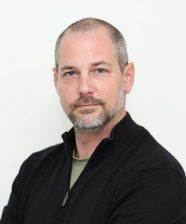 5 מצולמים + בי.איי.אל. ניהול פיקוח והנדסה בע"מ - D&B